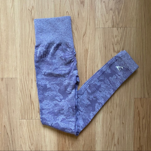 SOLD! GYMSHARK - Camo Seamless Lavender Gray - XS - Picture 1 of 4